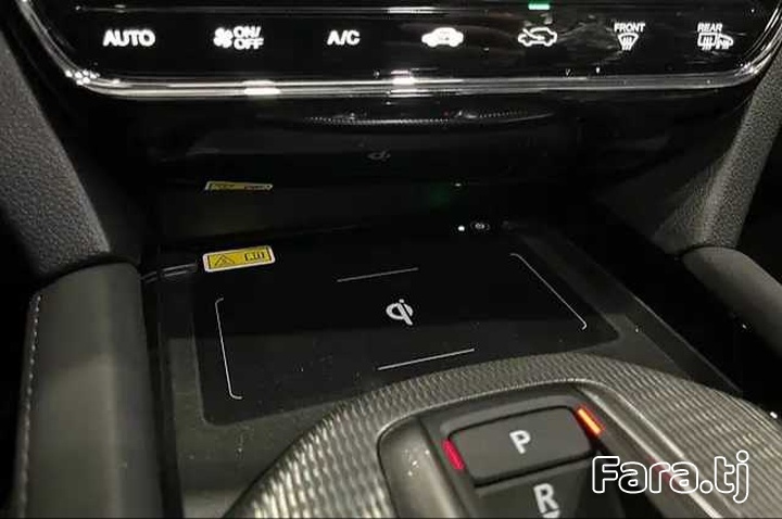 Honda HR-V, 2017 (6) Honda HR-V, 2017 (6)