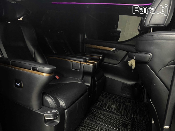 Toyota Camry, 2017 (1) Toyota Camry, 2017 (1)