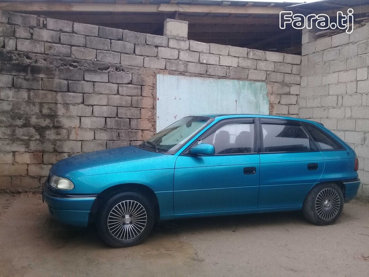 Opel Astra, 1995 г. (1) Opel Astra, 1995 г. (1)