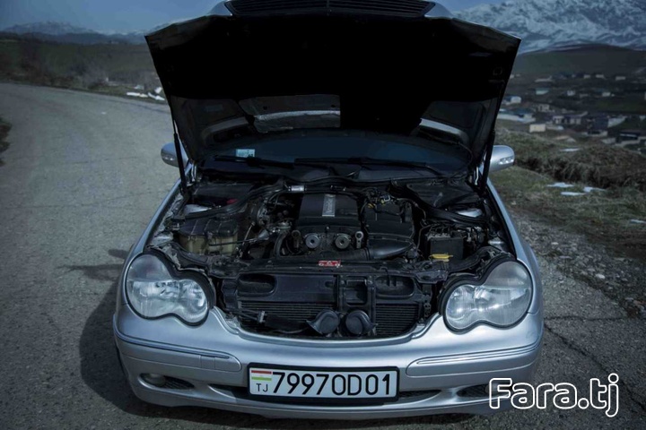 Mercedes-benz C class, 2002 (3) Mercedes-benz C class, 2002 (3)
