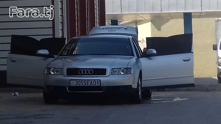 Audi A4, 2002 г Audi A4, 2002 г