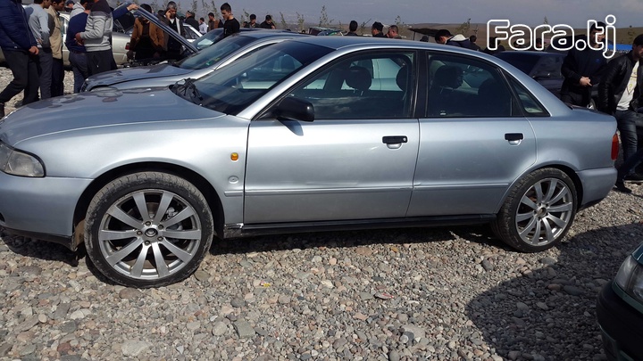 Audi A4, 1995 г (3) Audi A4, 1995 г (3)