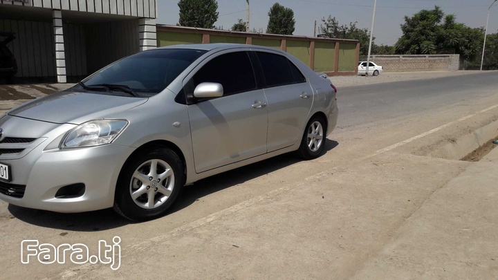 Toyota Yaris, 2008 (2) Toyota Yaris, 2008 (2)