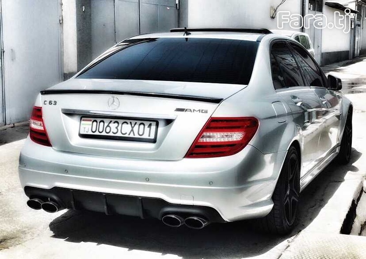 Mercedes-benz C class, 2011 (2) Mercedes-benz C class, 2011 (2)
