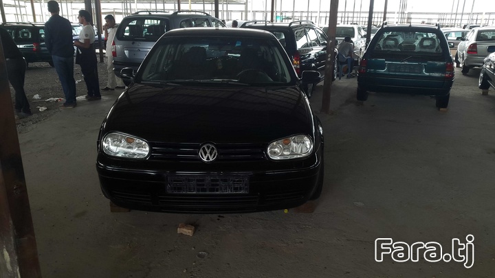 Volkswagen Golf, 1999 г Volkswagen Golf, 1999 г