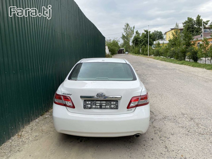 Toyota Camry, 2010 (3) Toyota Camry, 2010 (3)
