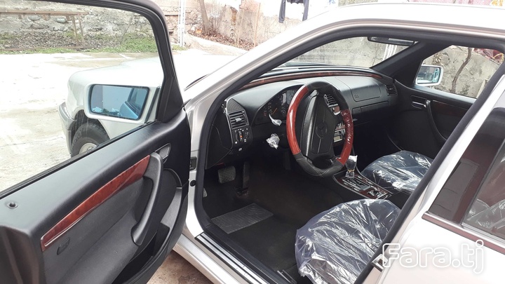 Mercedes-benz C class, 1998 г. (1) Mercedes-benz C class, 1998 г. (1)