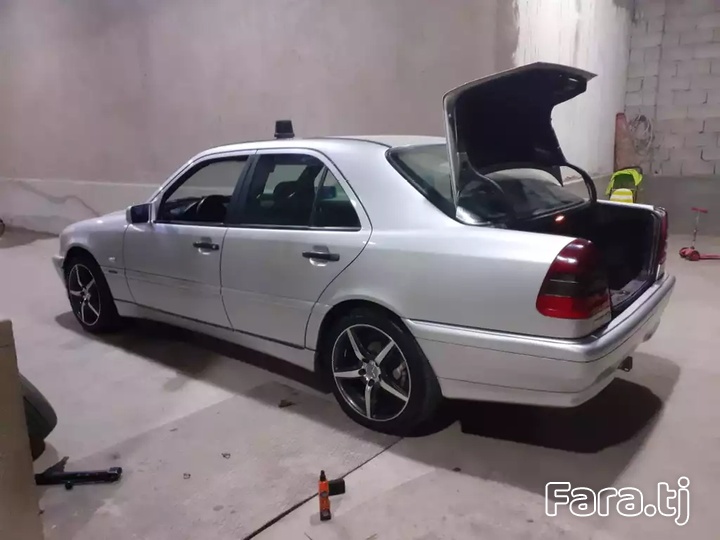 Mercedes-benz C class, 1998 (1) Mercedes-benz C class, 1998 (1)
