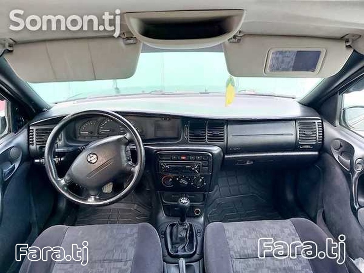 Opel Vectra, 1998 (2) Opel Vectra, 1998 (2)