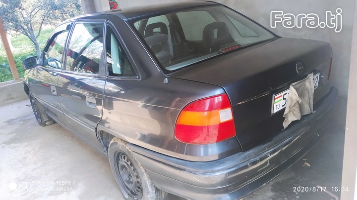 Opel Astra, 1992 (1) Opel Astra, 1992 (1)