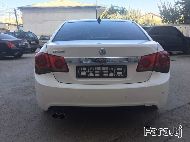 Chevrolet Cruze, 2010 г (2) Chevrolet Cruze, 2010 г (2)