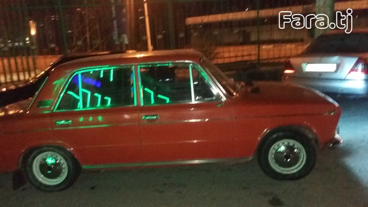 ВАЗ 2103, 1982 (2) ВАЗ 2103, 1982 (2)