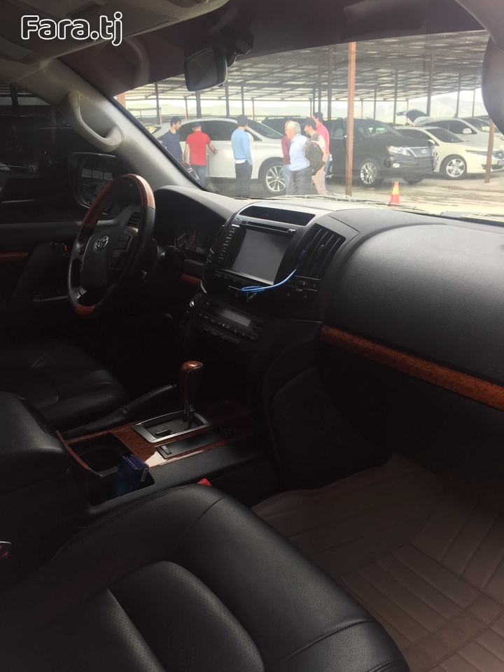 Toyota Land Cruiser, 2014 г. (4) Toyota Land Cruiser, 2014 г. (4)