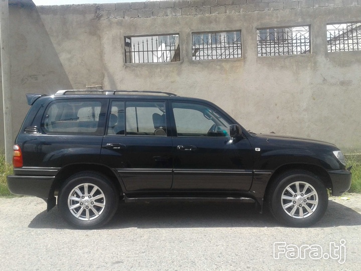 Toyota Land Cruiser, 2004 (1) Toyota Land Cruiser, 2004 (1)