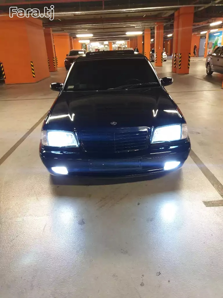Mercedes-benz C class, 1999 (2) Mercedes-benz C class, 1999 (2)