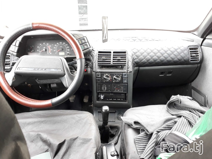 ВАЗ 2110, 2003 (4) ВАЗ 2110, 2003 (4)