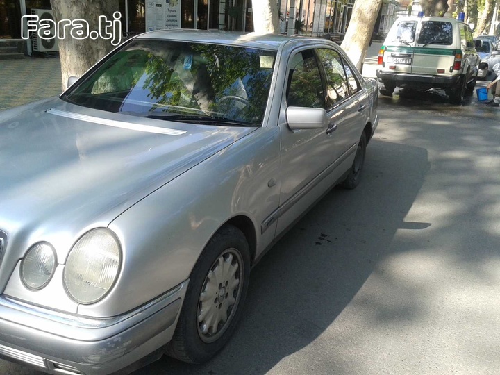 Mercedes-benz E class, 1997 (1) Mercedes-benz E class, 1997 (1)