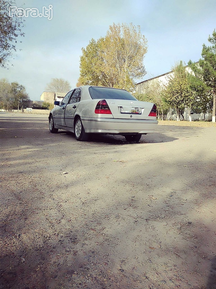 Mercedes-benz C class, 2000 (1) Mercedes-benz C class, 2000 (1)