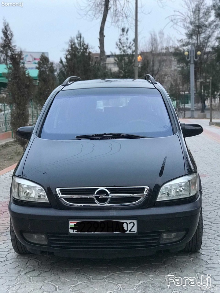 Opel Zafira, 2004 г. Opel Zafira, 2004 г.