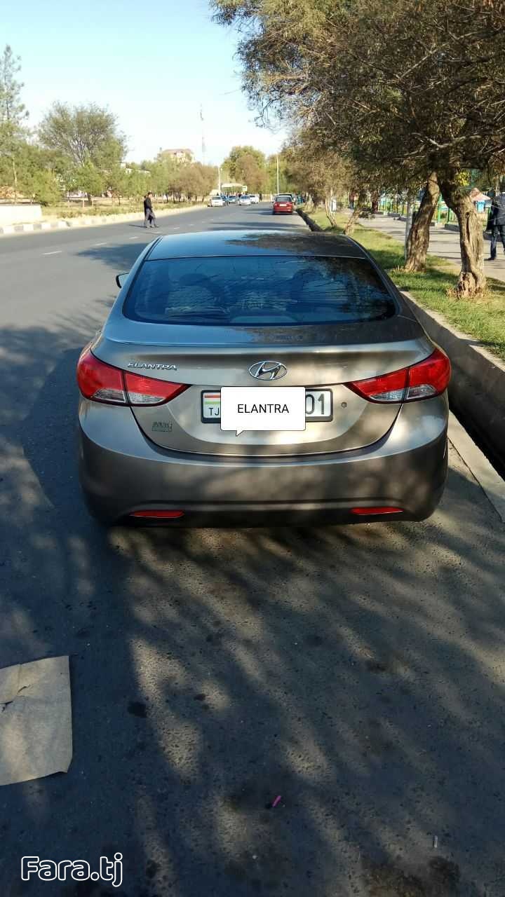 Hyundai Elantra, 2013 г. (5) Hyundai Elantra, 2013 г. (5)