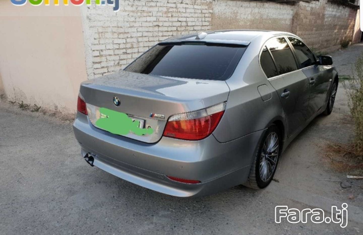 BMW M5, 2004 (2) BMW M5, 2004 (2)